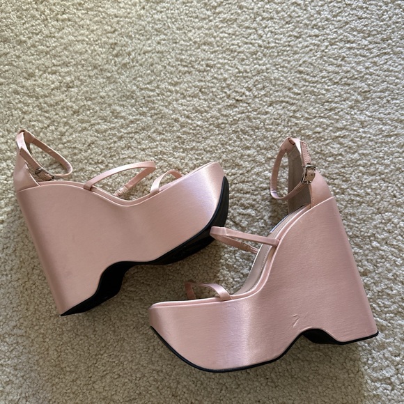 Steve Madden VARIA BLUSH Heels - Picture 4 of 6